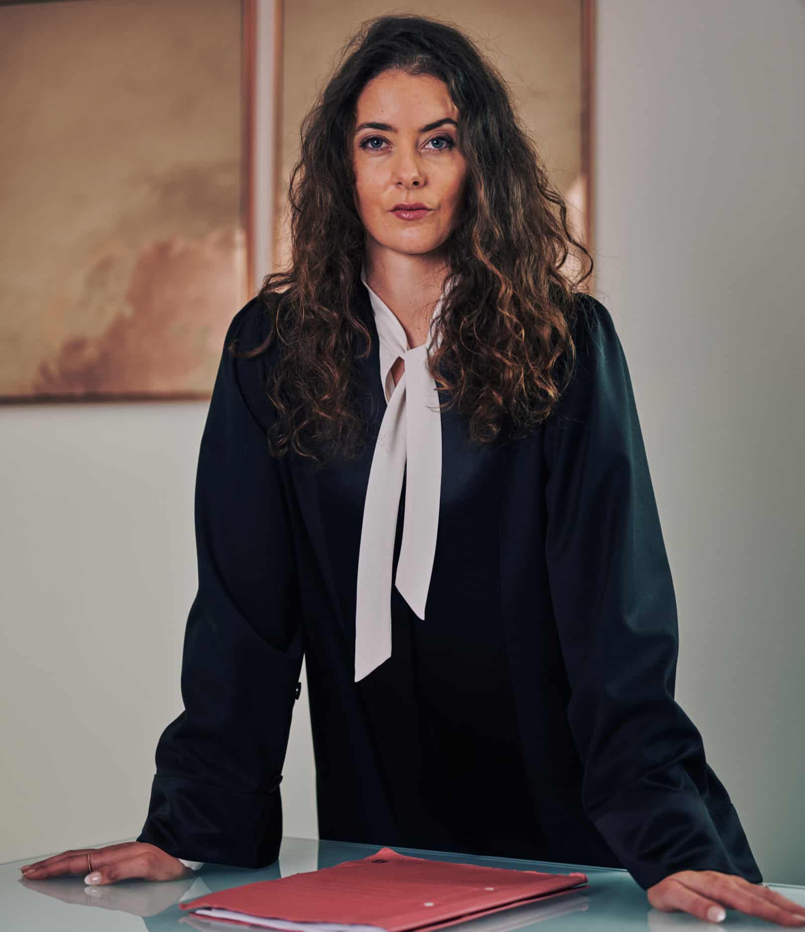 Strafverteidigung: Dr. Jasmin HAIDER in einer Robe